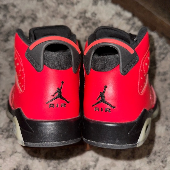 Jordan 6 Retro 'Infrared 23' GS - Picture 4 of 8